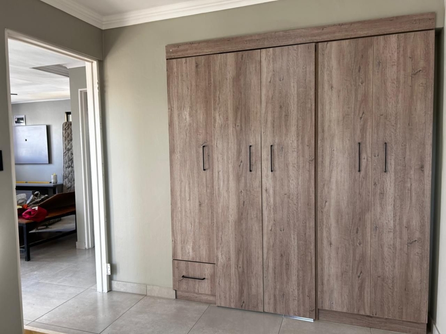 2 Bedroom Property for Sale in Bloemside 5 Free State